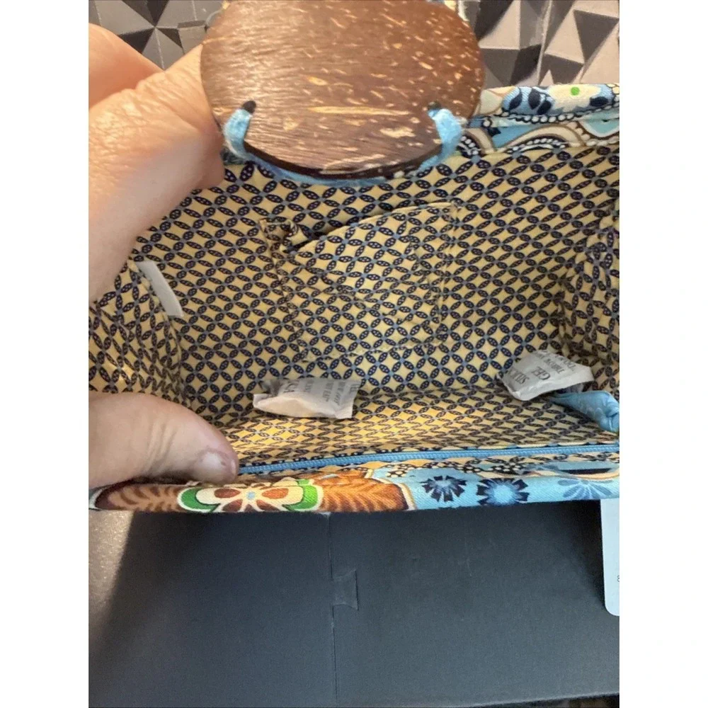 NEW Clutch Purse Vera Bradley Tiki Floral Bali Blue Woven Snap Summer With Tag
